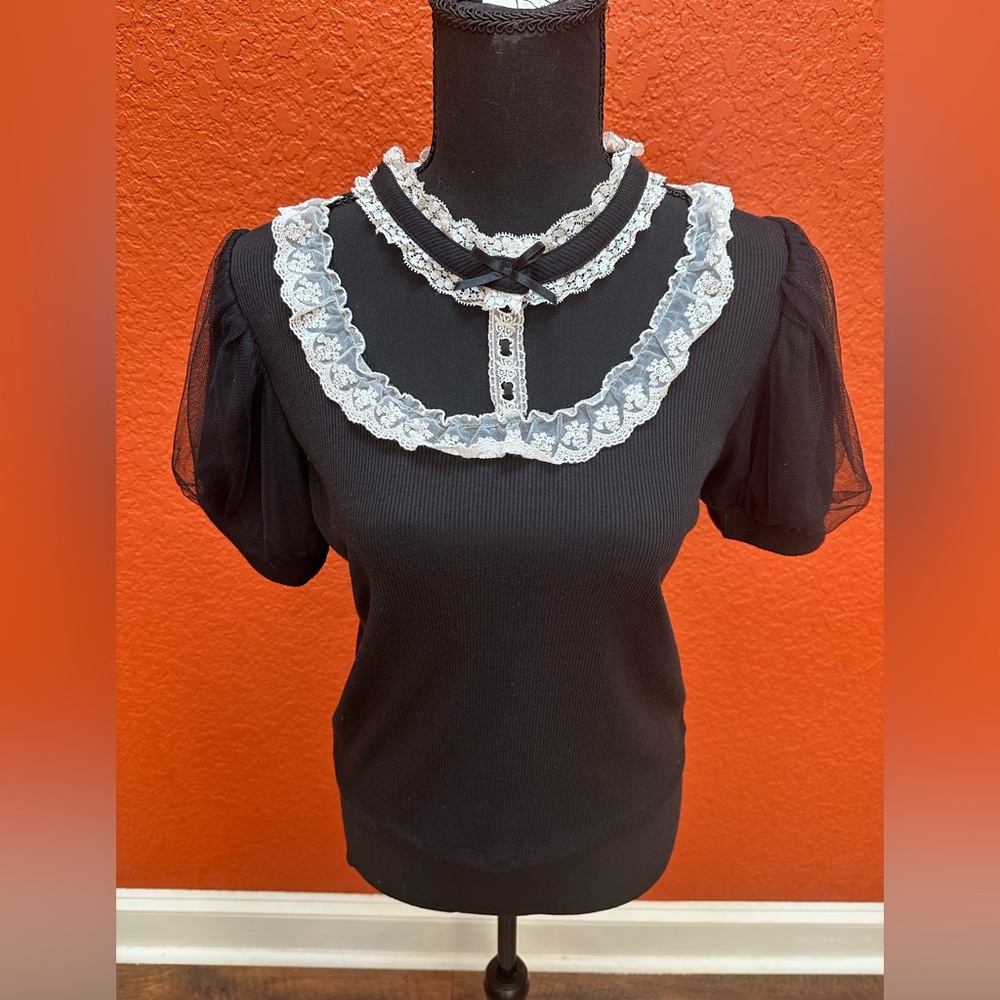 Dearly Japanese Jirai Kei Lolita lace shirt kawaii size S in black and white